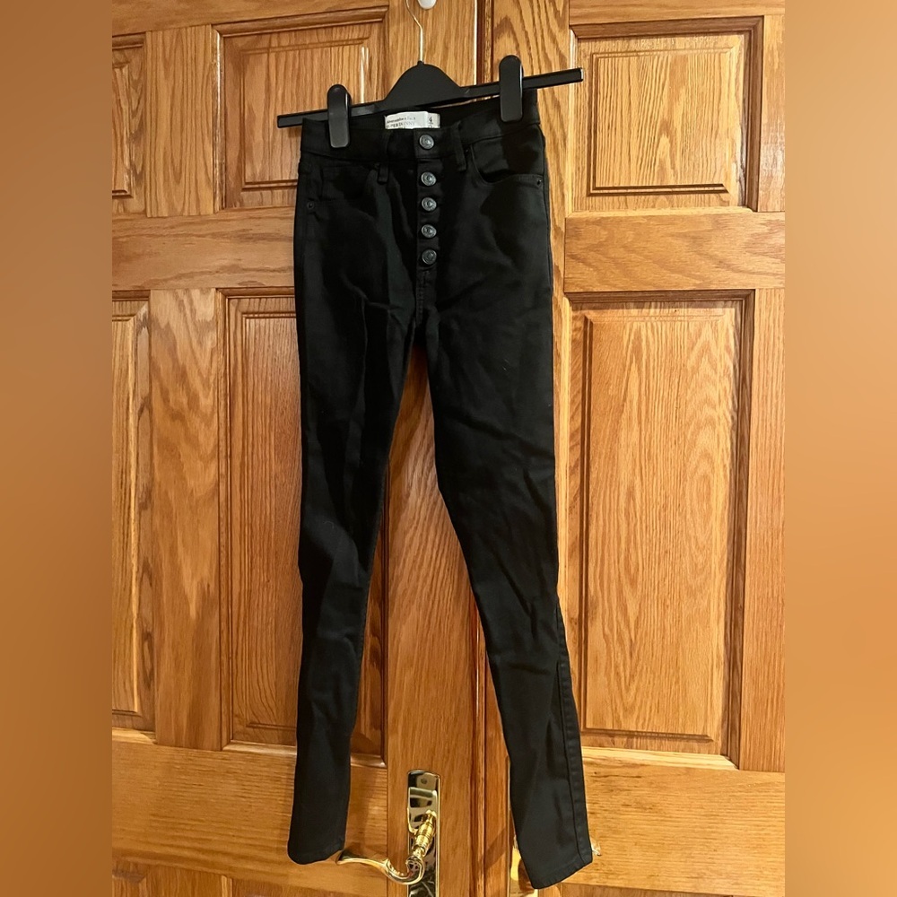 Abercrombie & Fitch - Super Skinny High Rise Button-Fly Jeans